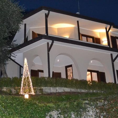 Le Grigne Guesthouse - The Garden Oliveto Lario ภายนอก รูปภาพ
