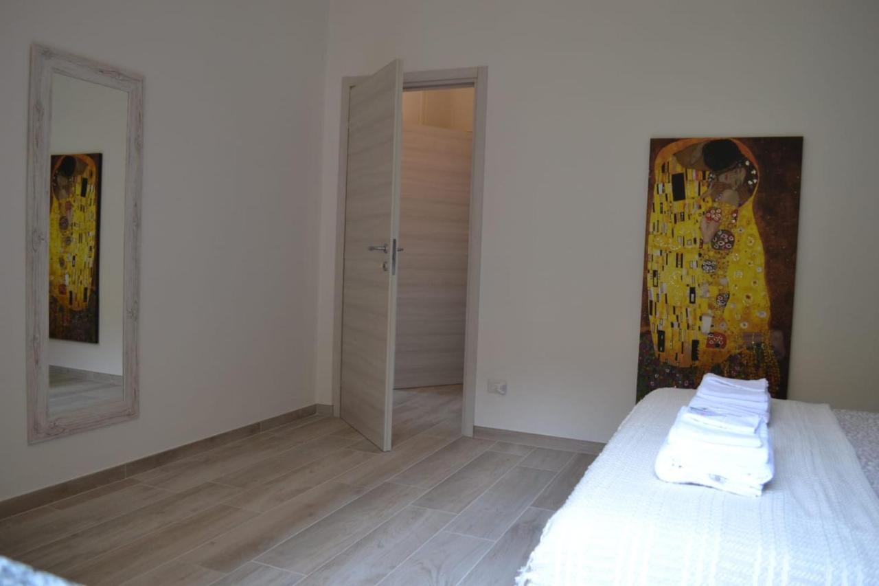 Le Grigne Guesthouse - The Garden Oliveto Lario ภายนอก รูปภาพ