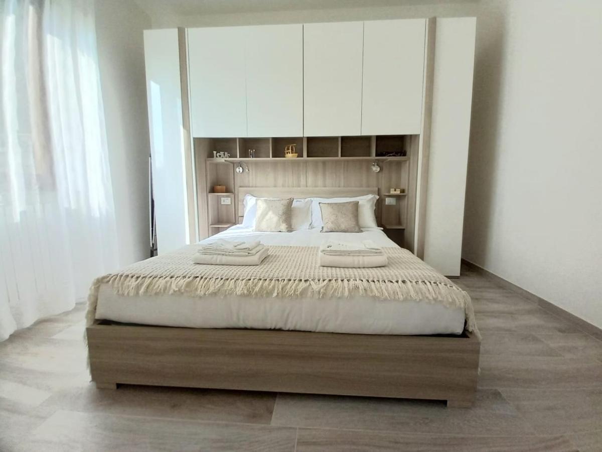 Le Grigne Guesthouse - The Garden Oliveto Lario ภายนอก รูปภาพ