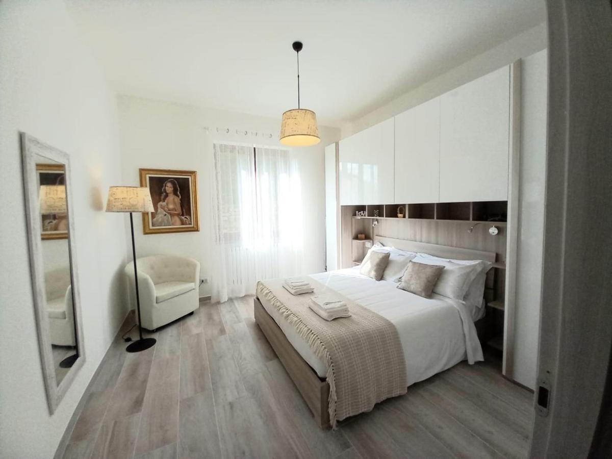 Le Grigne Guesthouse - The Garden Oliveto Lario ภายนอก รูปภาพ